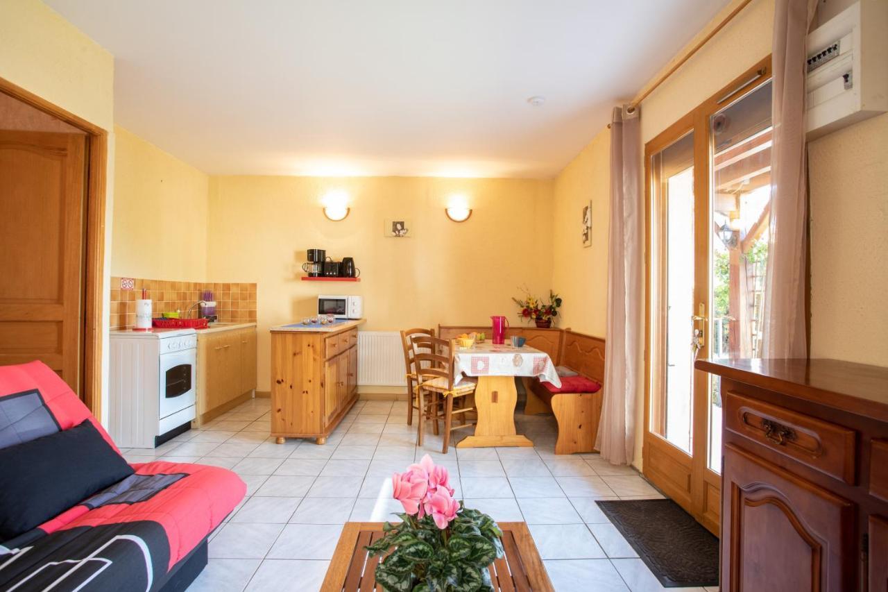 Ferienwohnung Le Mont Guillaume - 1 Chambre Terrasse Et Jardin Saint-André-dʼEmbrun Exterior foto