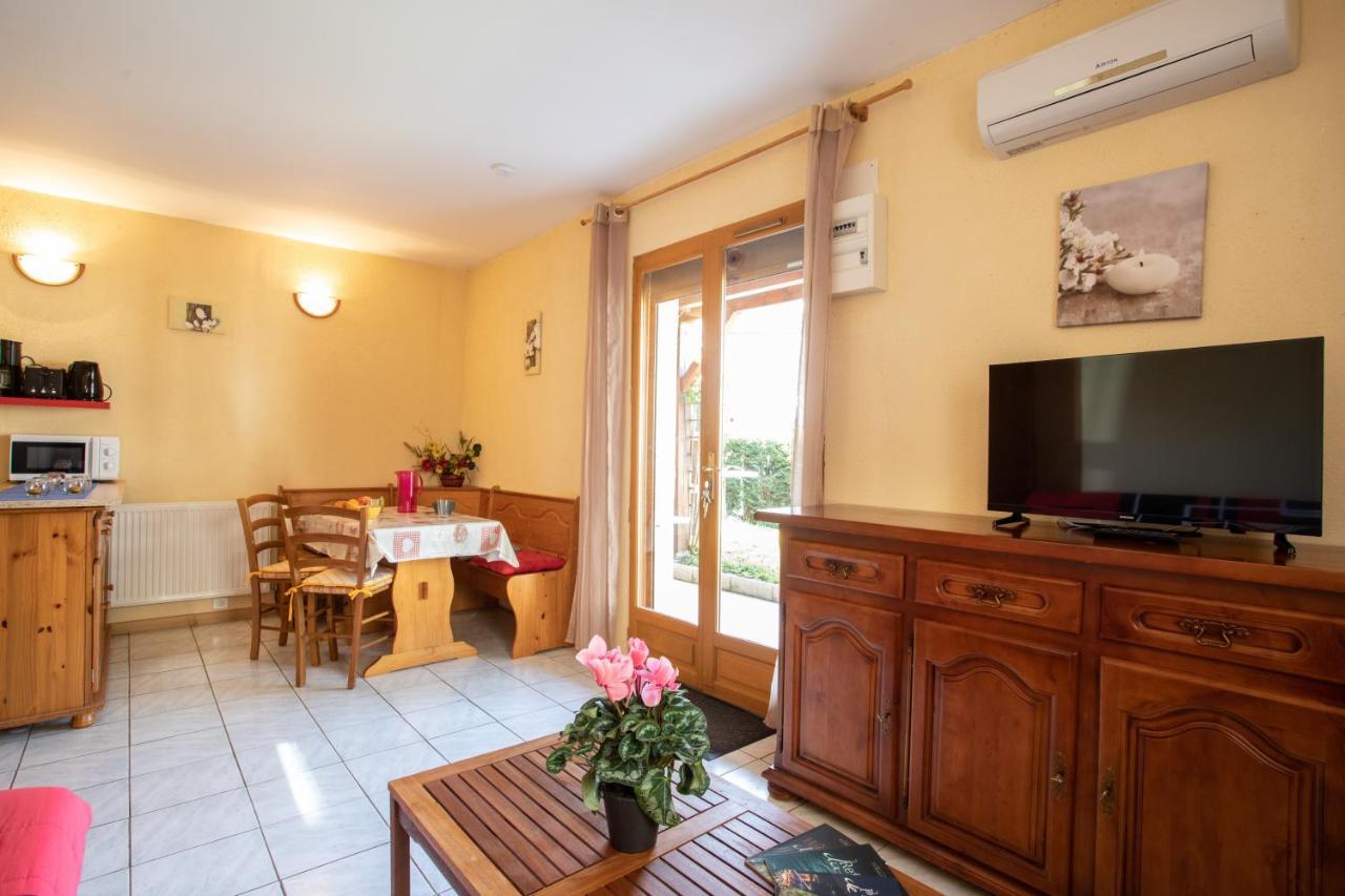 Ferienwohnung Le Mont Guillaume - 1 Chambre Terrasse Et Jardin Saint-André-dʼEmbrun Exterior foto