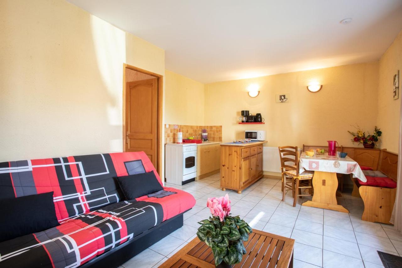 Ferienwohnung Le Mont Guillaume - 1 Chambre Terrasse Et Jardin Saint-André-dʼEmbrun Exterior foto