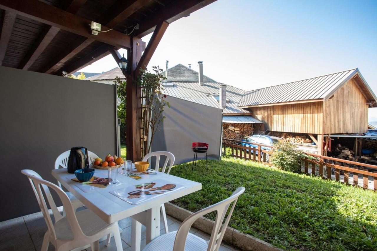 Ferienwohnung Le Mont Guillaume - 1 Chambre Terrasse Et Jardin Saint-André-dʼEmbrun Exterior foto